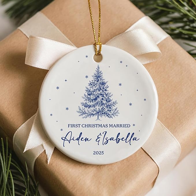 Personalized First Christmas Married Ornament 2025 – Ceramic Round Wedding Ornament – Christmas, Engagement, Anniversary, Newlywed Gift for Couple – Custom Names Keepsake Decoration