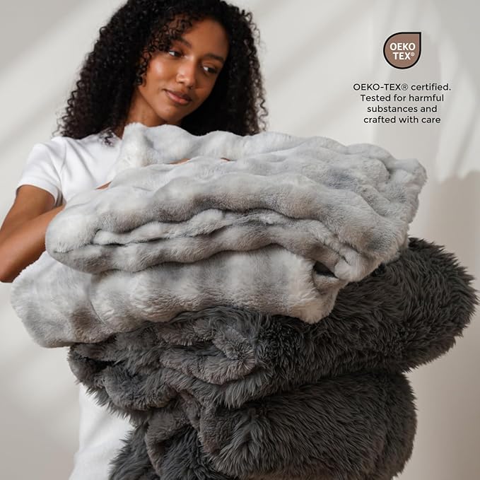 Mon Chateau 60" x 70" Hearthside Faux Fur Throw Blanket, Reversible Soft Blanket for Queen-Size Bed, Couch, or Sofa, Cozy Home Decor and Stylish Living Room Comfort, Winter Cream (Fog Stone Jacquard)