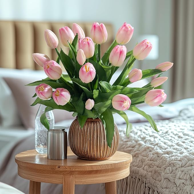 20PCS Fake Tulips Artificial Tulip Silk Flowers Fake PU Bouquet Artificial Flowers Faux Flowers with Gift Box Soft Faux Tulips Bouquets Arrangements for Party Wedding Home