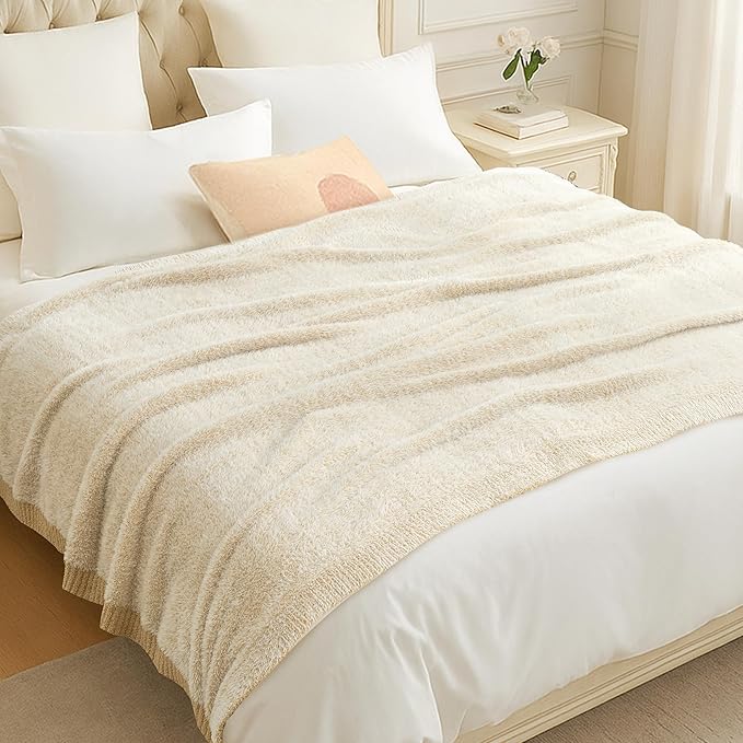 Amélie Home Knit Throw Blanket for Couch, Super Soft Fuzzy Blanket for Sofa, Luxury Cozy Fluffy Throw for Room Decor, 50" x 60", Heather Beige