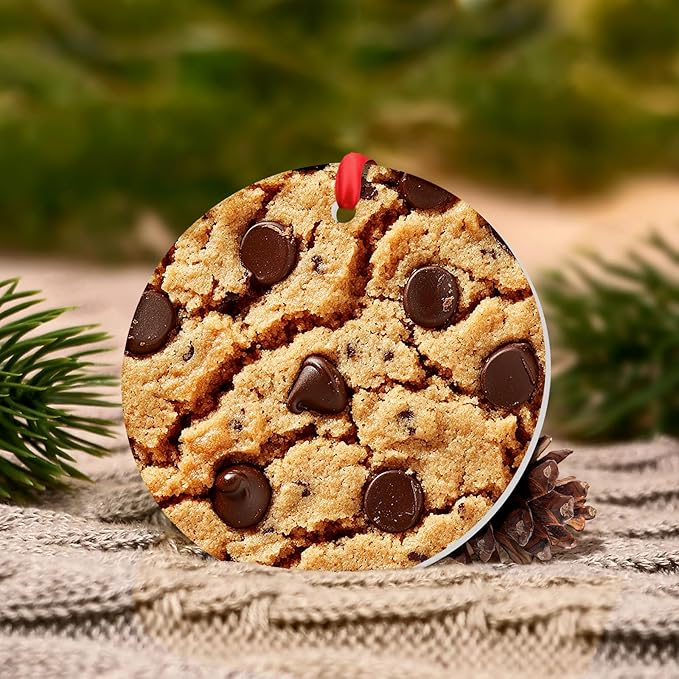 Chocolate Chip Cookie Christmas Ornament 2025 – Realistic Food Decoration for Tree, Round Ceramic Double-Sided Cookie Ornament, Gag Gift for Foodie, Holiday Decor Kitchen Funny Present