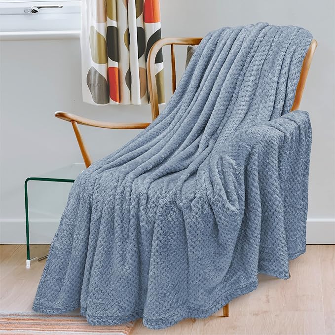 PAVILIA Dusty Blue Throw Blanket for Couch, Twin Bed, Soft Fleece Throws for Sofa Chair, Fuzzy Waffle Textured Blanket, Cozy Warm Lightweight All Season Blanket Throw, 60x80