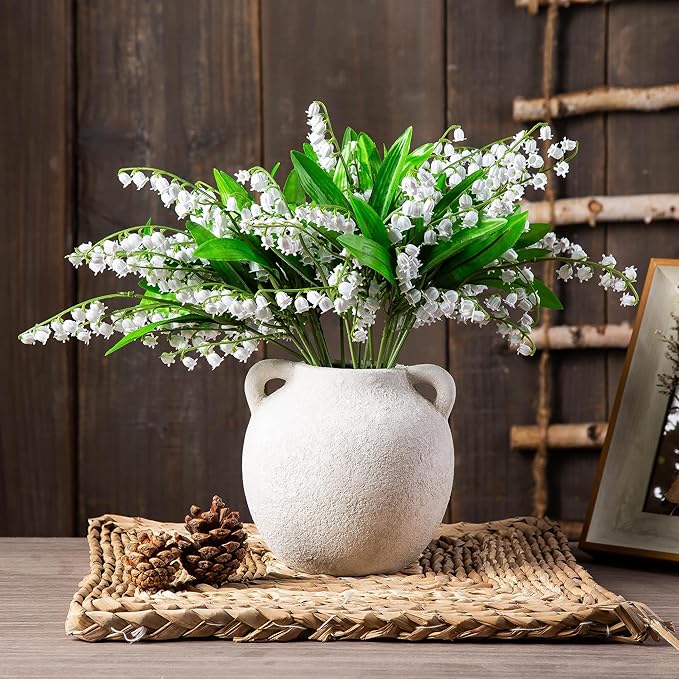 White Ceramic Vase - Short Vases with Hadle - 6 Inch Small Christmas Rustic Decorative Vase Flower, Vintage Terracotta Vase for Home Decor Living Room Shelf Decor Table, Lyeec