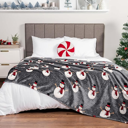 PAVILIA Christmas Snowman Throw Blanket | Grey Christmas Fleece Blanket | Soft, Plush, Warm Winter Cabin Throw, 60x80 (Grey Snowman)
