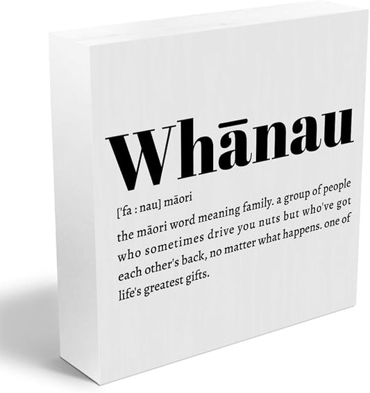 Whānau Definition Maori Rustic Home Office Decor Wooden Box Sign, Inspirational Hawaiian Gifts for Christmas Thanksgiving New Zealand Decorative Office Desk Accessories Counter Shelf Decor Plaque Sign