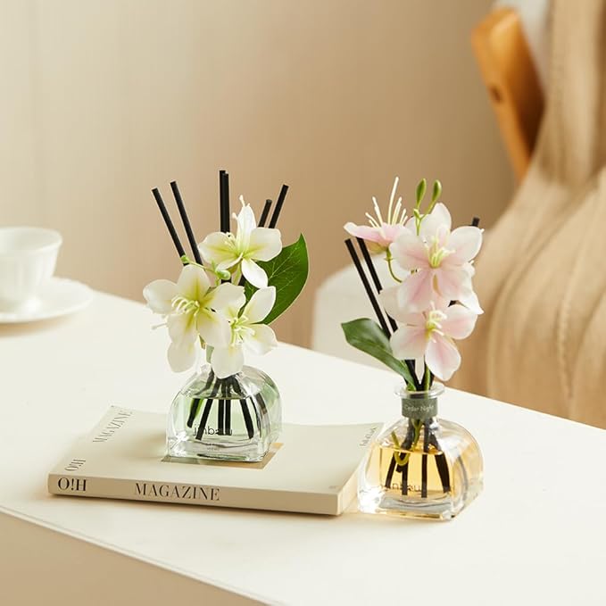 Flower Reed Diffuser Set, Home Fragrance with Vanilla Essential Oil and Scent Sticks, Air Freshener for Bedroom, Living Room, Office or Bathroom Decor 3.4 oz