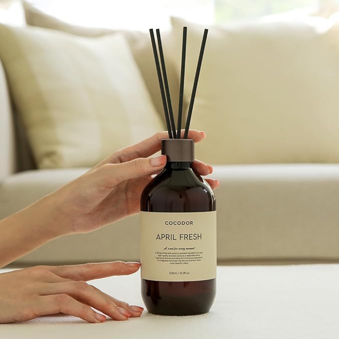 COCODOR Premium Reed Diffuser/Cedar Wood /16.9oz /1 Pack/Large Capacity Fragrance Scent Oil Stick Diffuser Set for Bedroom Bathroom Home Décor