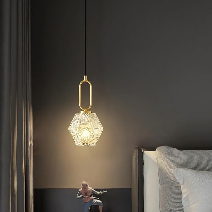 Modern Gold Hexagonal Pendant Light Contemporary Clear Glass Pendant Lamp Minimalist Bedside Hanging Lamp for Kitchen Island Bedroom Bedside Accent Lighting