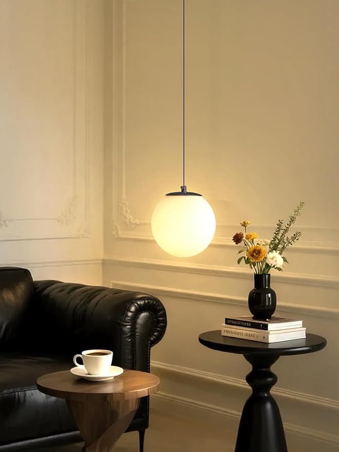 Globe Pendant Light, Modern Hanging Lighting Fixture,Matte Black Chandelier with Clear Glass Shades Pendant Light for Kitchen Island, Dining Room, Living Room, Entry Hallway