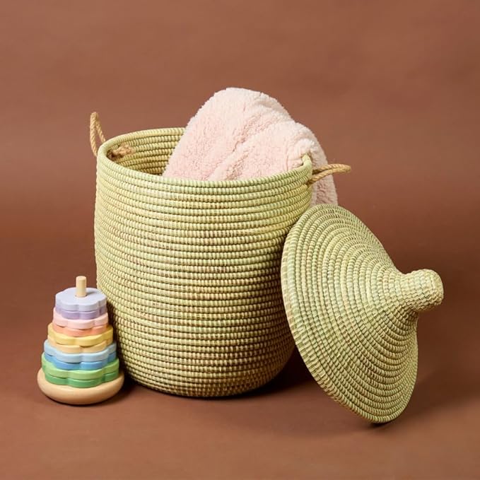 Small Natural Beige Decorative Woven Wicker Basket Hamper - Organize Laundry, Toys, Blankets, Pillows, Clothes, Towels - Storage Bins for Home, Baby Nursery, Living Room, Bedroom, Bathroom