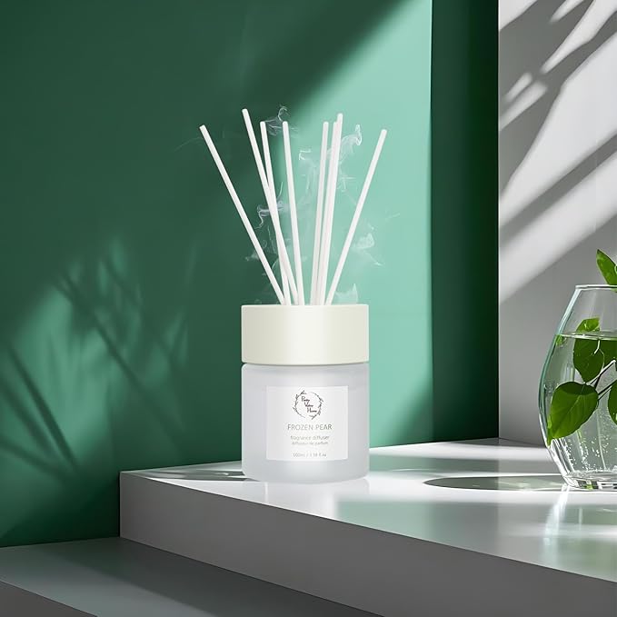 Reed Diffuser Set, Pretty Valley Home Diffuser 100Ml / 3.38Fl Oz Gift Box - Includes Reed Diffuser Sticks, Long Lasting Fragrance Oil and Glass Bottle for Office Living Room Decor (White Musk)