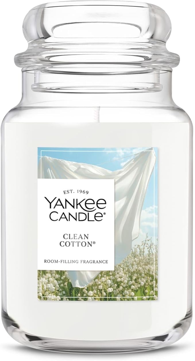 Yankee Candle Clean Cotton, Scented Candle, 22oz Large Jar with up to 150 Hour Burn Time, Giftable, Birthdays