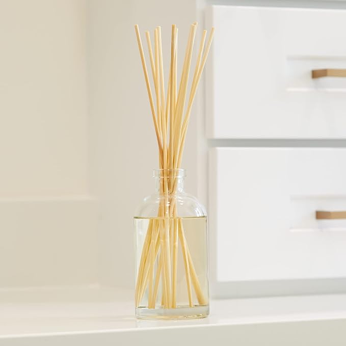 Hillhouse Naturals Reed Diffuser Set - Cashmere Scent Diffuser - Reed Diffusers for Home with Long Lasting Fragrance – 6 oz Oil – Diffuse Time 4-6 Months – Made in The USA