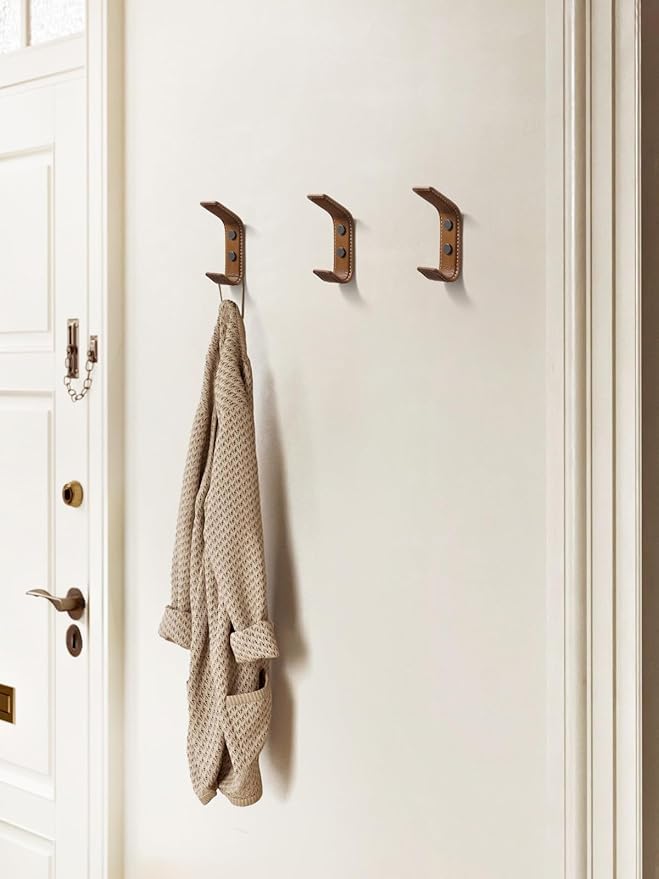 2 Pack Brown Leather Coat 2 Hooks Wall for Hanging Rectangle Coat Hooks for Hanging Robe Towels Bags Hats Scarf Keys Clothes Suitable for Bedroom, Entryway and Closet