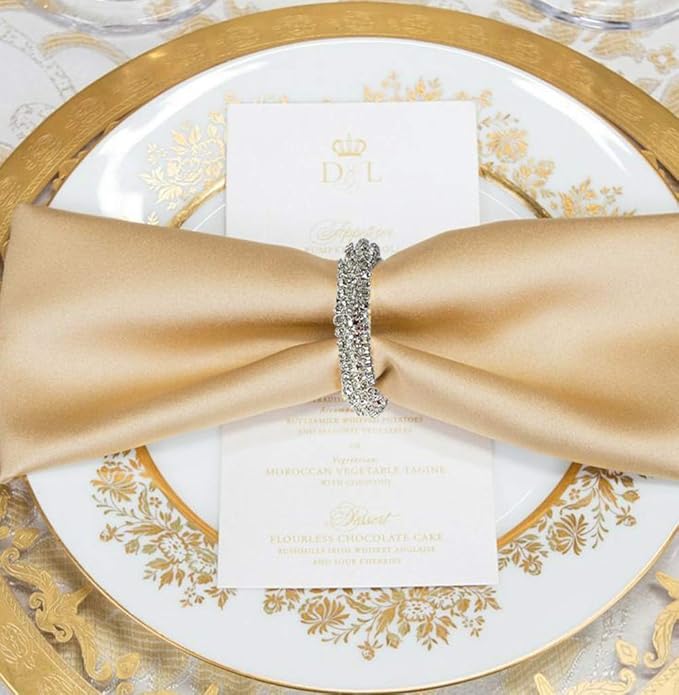 Diamond Napkin Rings Set of 6, Bling Silver Napkin Rings Dinner Napkin Holder for Fall Cloth Napkins Wedding Christmas Party Dinner Table Decor (6 Pcs Diamond Circle)
