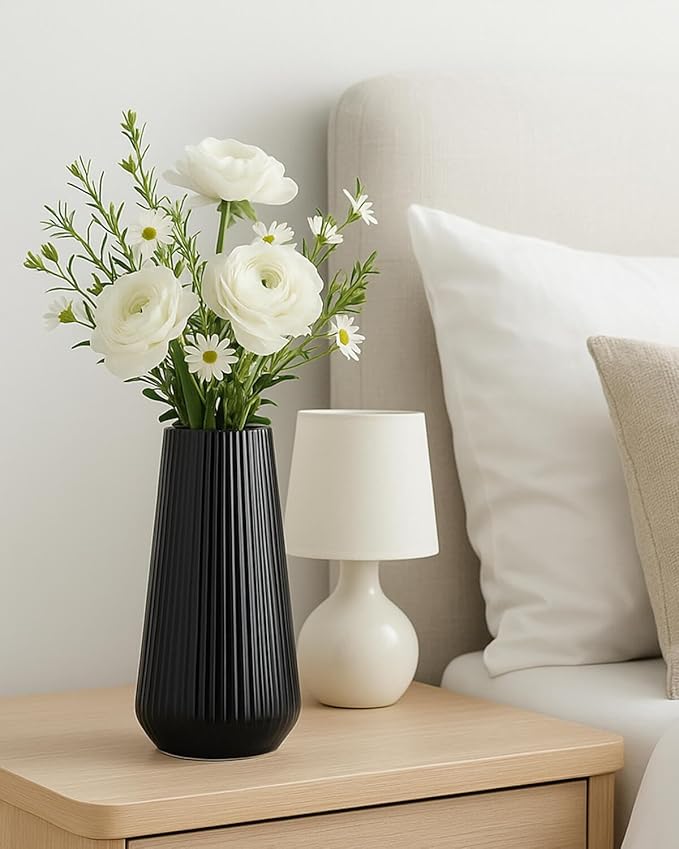 Black Ceramic Vase – Frosted Elegant Flower Vase for Pampas Grass, Dried or Fresh Flowers, Modern Minimalist Farmhouse Home Decor for Living Room, Dining Table, Wedding Centerpiece