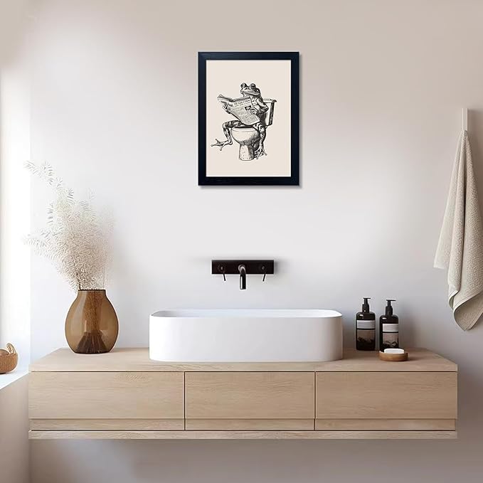 Bathroom Decor Wall Art, Funny Animal Bathroom Wall Art, Frog on Toilet Reading Newspaper Canvas Painting, Frog Art Print Pictures for Wall Decoration
