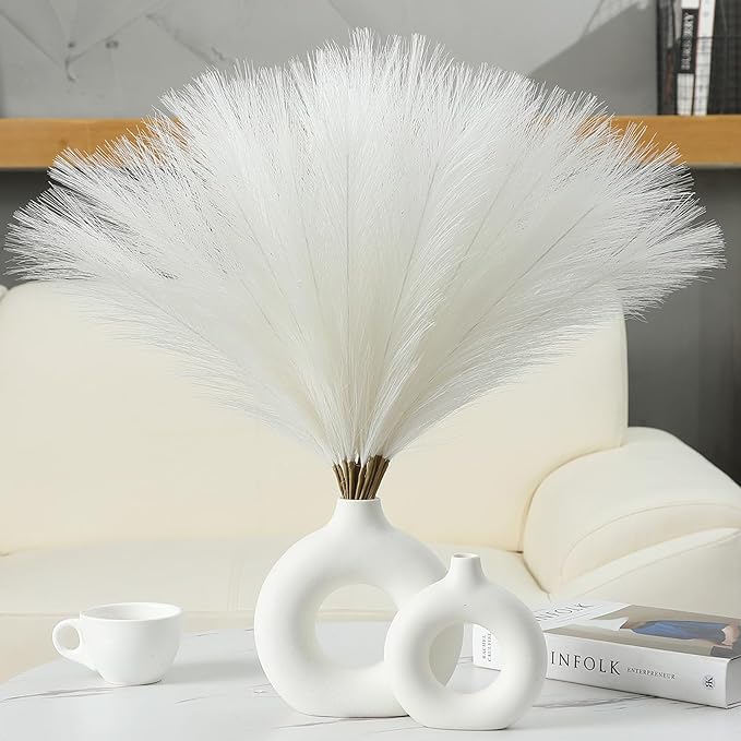 Faux Pampas Grass Decor 17.7 Inch 30pcs, Artificial Pampas Grass Fluffy Home Decor, Short Vase Room Decor pompous Grass Flower Arrangement for Boho Home Wedding Decoration (Milky White)
