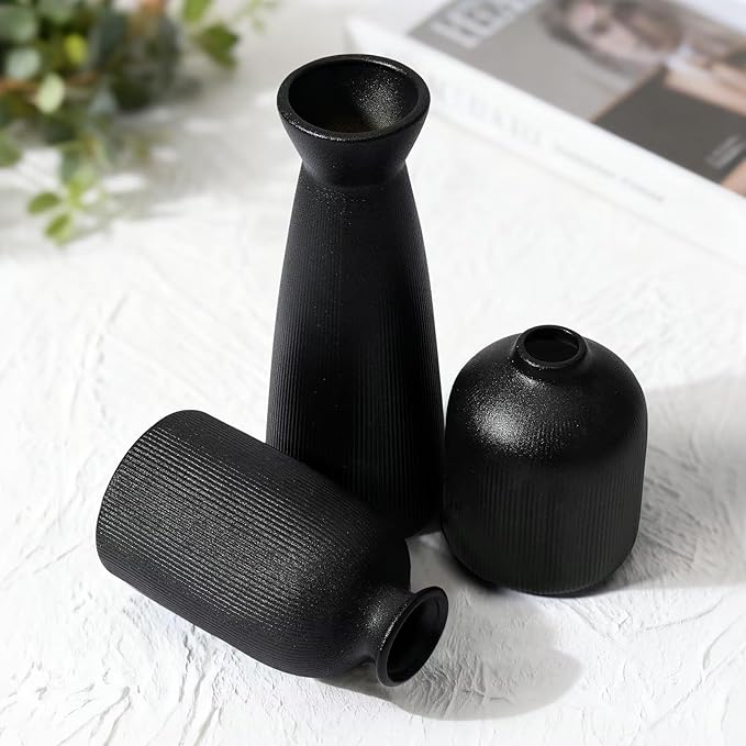 Christmas Black Ceramic Flower Vases Set of 3, Large Xmas Gift Vases with Vertical Stripe Texture, Modern Decorative Vases for Dried Flowers, Home Decor for Living Room Bedroom Kitchen Shelf