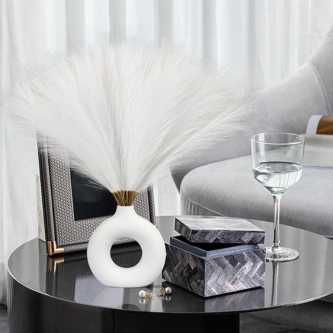Faux Pampas Grass Decor 17.7 Inch 30pcs, Artificial Pampas Grass Fluffy Home Decor, Short Vase Room Decor pompous Grass Flower Arrangement for Boho Home Wedding Decoration (Milky White)