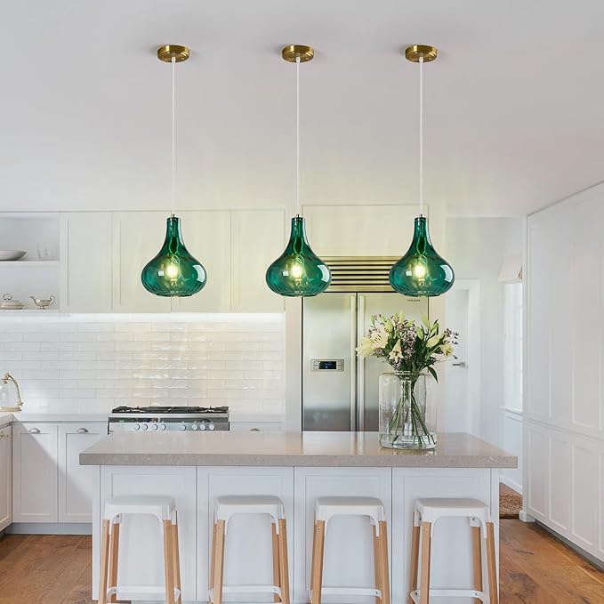Modern Glass Pendant Light 9.44 in Green Hammered Glass Shade Gold Farmhouse Island Pendant Lights for Kitchen Pendant Lighting Over Sink Bedroom Dining Room