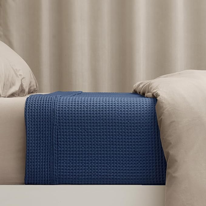 PHF 100% Cotton Waffle Weave Blanket King Size for Bed,Snag Proof Lightweight Breathable Throw for Couch,Great for Layering in Cold Weather,Machine Washable,Home Decor Gift-Navy Blue/Bright Blue