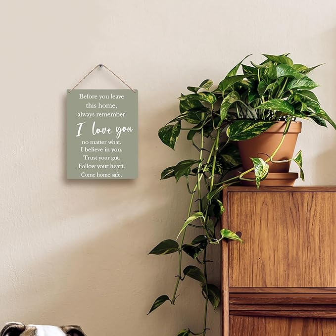 FUGWN Before You Leave This Home Always Remember I Love You Sign Hanging Wooden Signs 8x10, Entryway Wall Decor, I Love You Sign, Love Wall Decor, Inspirational Motivational Home Wall Decor(Green)
