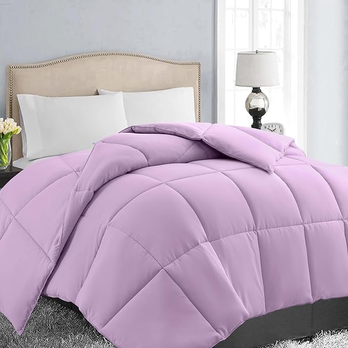 EASELAND Oversized Queen Down Alternative Comforter - Quilted Duvet Insert for All Seasons, Soft Lightweight with Corner Tabs, Summer Winter Warm Bedding, Lavender 98×98 Inches