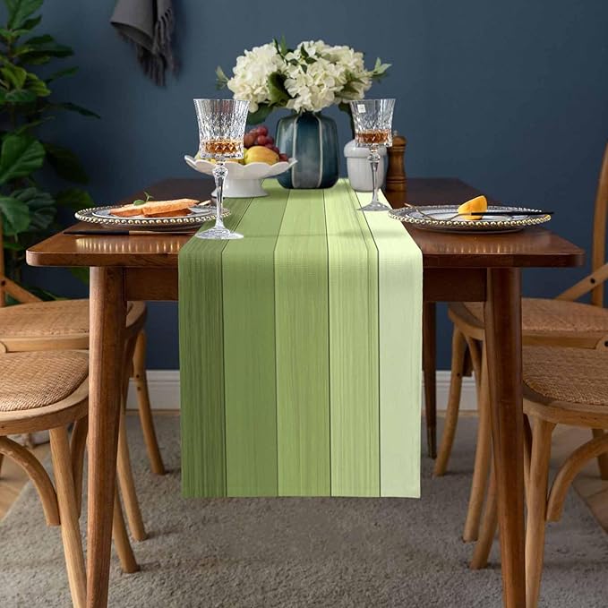 Vandarllin Table Runners 18X72 Inches Long, Ombre Moss Green,Cotton Linen Farmhouse Retro Rustic Barn Wood Texture Tablecloths Non-Slip Party Table Decorations for Kitchen,Home,Dining,Outdoor,