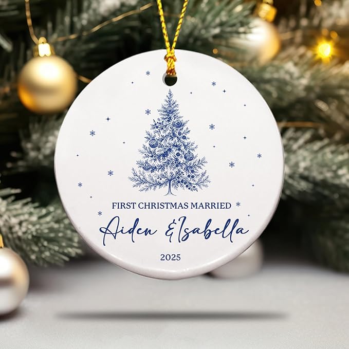 Personalized First Christmas Married Ornament 2025 – Ceramic Round Wedding Ornament – Christmas, Engagement, Anniversary, Newlywed Gift for Couple – Custom Names Keepsake Decoration