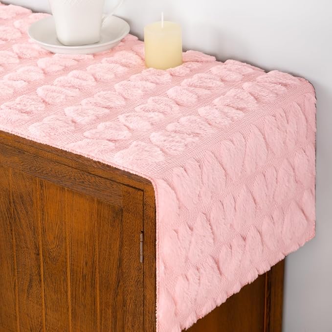 Socomi Pink Heart Valentine's Day Romantic Plush Faux Fur Jacquard Table Runner for Holiday Kitchen Dining Table Decoration Home Party Decor 13x72 Inch