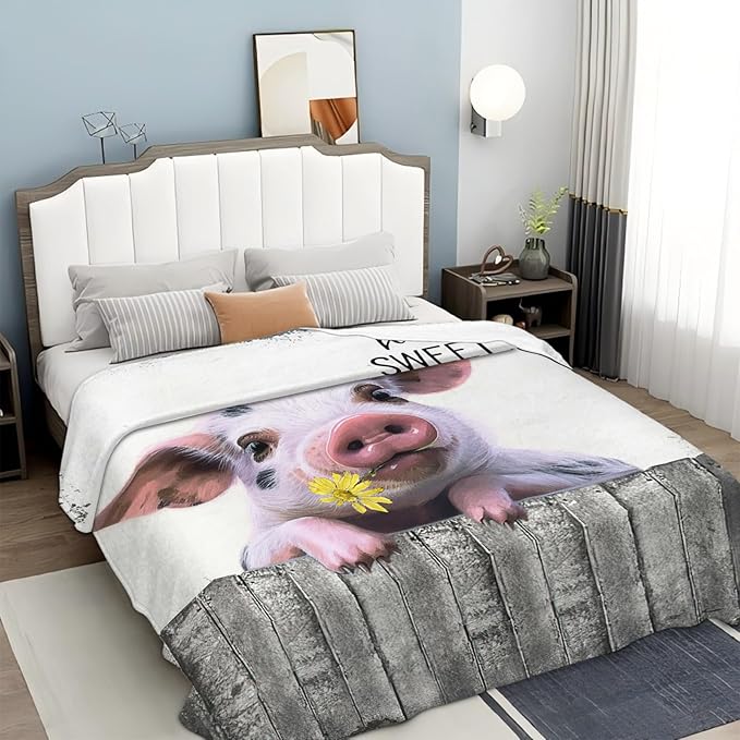 Tijuboni Funny Pig Throw Blanket Pig Gifts for Girls Boys Women Men Kids Adults Soft Flannel Fleece Blanket for Couch Sofa Bed Home Decor 60"x80"