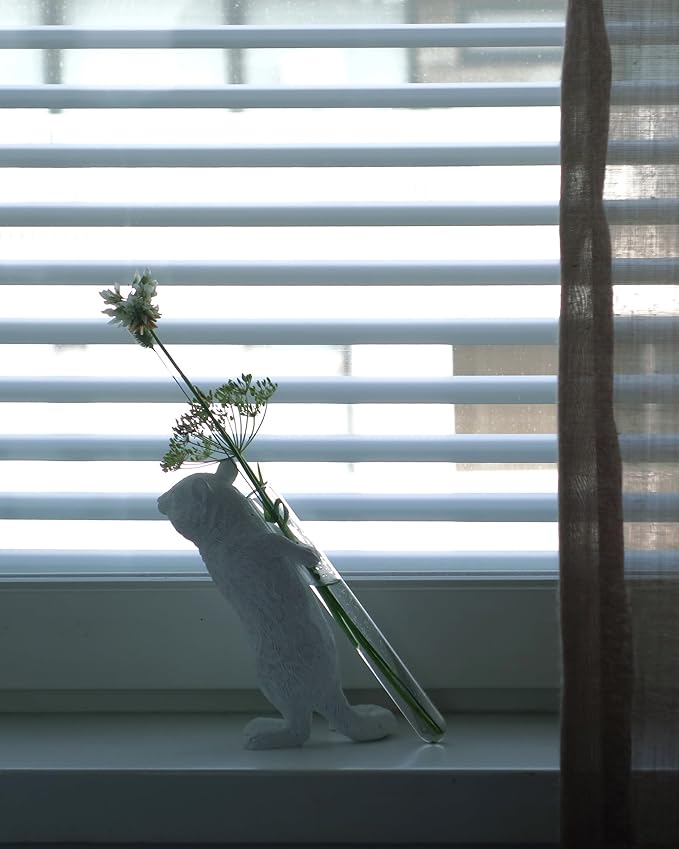 Whimsical Chipmunk Decorative Vase - Handcrafted Art, Realistic Charm, White Vases for Flowers, Modern Single Flower Vase, Perfect Living Room Decor, Unique Gift for Wife
