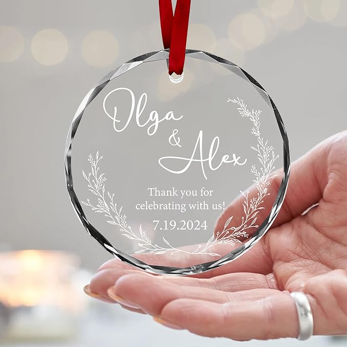 Personalized Wedding Thank You Ornament Gift – 2025 Personalized Guest Favor with Names & Date – Elegant Glass Keepsake for Guests – Custom Wedding Appreciation Ornament
