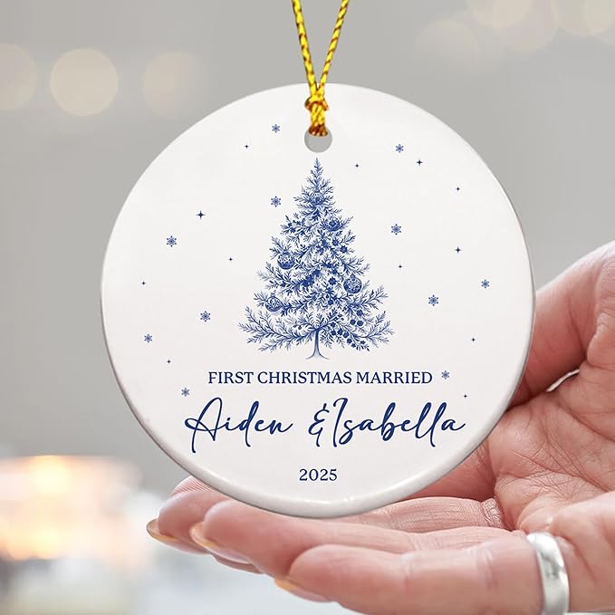 Personalized First Christmas Married Ornament 2025 – Ceramic Round Wedding Ornament – Christmas, Engagement, Anniversary, Newlywed Gift for Couple – Custom Names Keepsake Decoration
