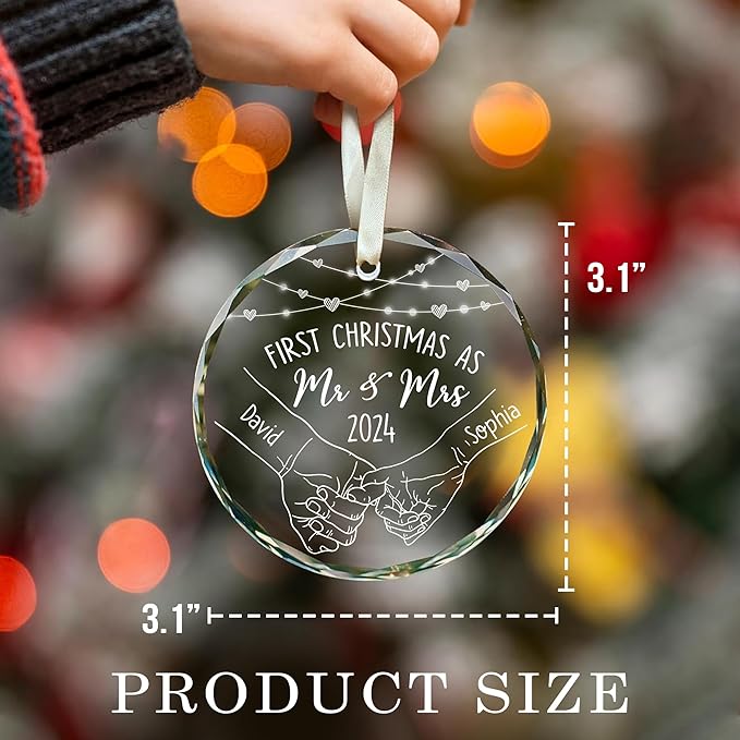Personalized Mr and Mrs Ornament 2025 – Our First Christmas Married Gift for Couples – Wedding Keepsake – Personalized Names – Clear Glass Ornament for Newlyweds
