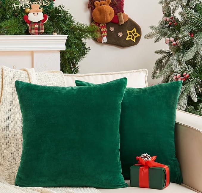 Pack of 2 Christmas Green Pillow Covers 20x20 Inch Decorative Throw Pillow Cover, Velvet Emerald Pillowcases for Couch Sofa Bed, Home Boho Decor, Modern Soft Cushion Covers
