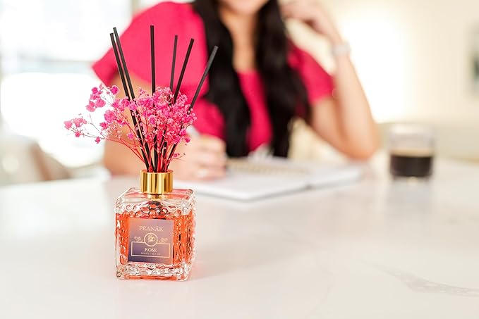 PEANÄK Reed Diffuser Set,6.7oz (200ml) Honey Rose Scented Diffuser with Preserved Flowers & 8 Fiber Sticks, Home Fragrance Reed Diffuser for Bathroom Shelf Decor
