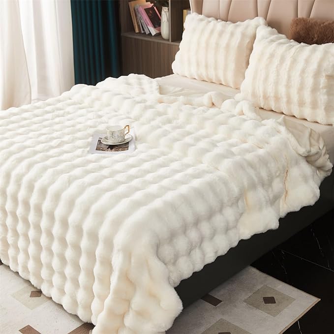 Fluffy Blanket White - Soft Throw Blanket for Couch, Fuzzy Plush Rabbit Faux Fur Blanket, Cute Cozy Blankets for Women, Thick Bubble Blankets for Bed Sofa Bedroom Living Room - 39" x 63" Small
