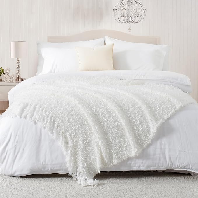Winter Knit Throw Blanket Fluffy Fuzzy Soft Lightweight Cozy Farmhouse Tassels Chunky Knitted Throws for Couch Sofa Bed (White, 50"x60")