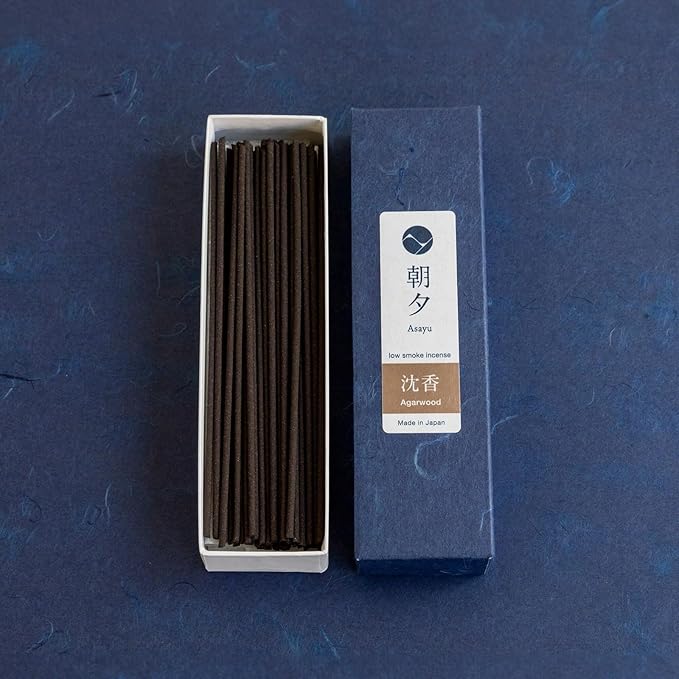 Asayu Japan Natural Low Smoke Agarwood Incense Sticks, Sample Size Japanese Incense for Evening Relaxation, Yoga, Meditation. Smokeless Incense with Less Irritation and Non-Toxic