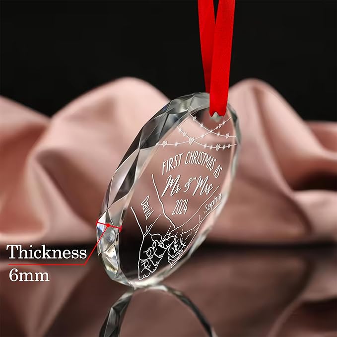 Personalized Mr and Mrs Ornament 2025 – Our First Christmas Married Gift for Couples – Wedding Keepsake – Personalized Names – Clear Glass Ornament for Newlyweds
