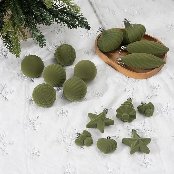 48Pcs Green Velvet Christmas Ornaments Set, Assorted Flocked Christmas Baubles Decorations, Shatterproof Christmas Balls Hanging Decor for Xmas Tree/Home/Party/Holiday (Green)