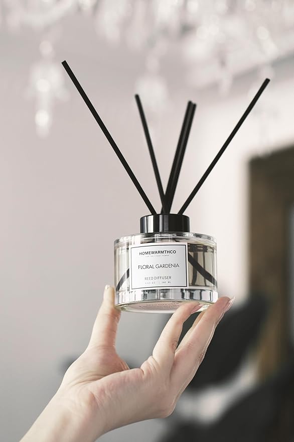 Reed Diffuser Set - Gardenia 5.63 fl oz (160ml) Scented Diffuser with Sticks Luxury Fragrance for Home, Office & Bathroom Shelf Decor.