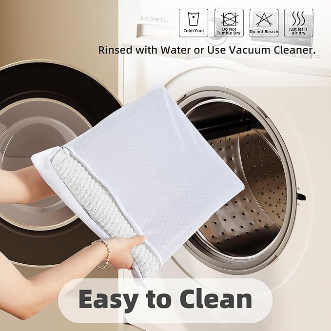 Bathroom Runner Rugs, Long Bath Mat Runner Washable Thin Quick Dry Low Pile Bathroom Runner Rugs Non Slip, White 24"x70"
