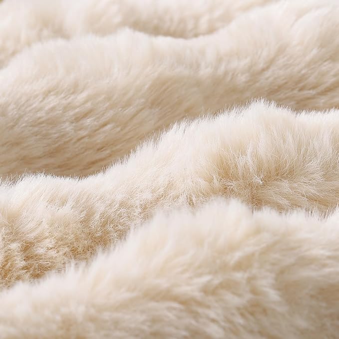 MADIZZ Pack of 2 Thick Plush Wool Throw Pillow Covers 22x22 Inch Beige Soft Neutral Decorative Throw Pillows Accent Boho Cushion Covers for Couch Sofa Bedroom Pillow Shell