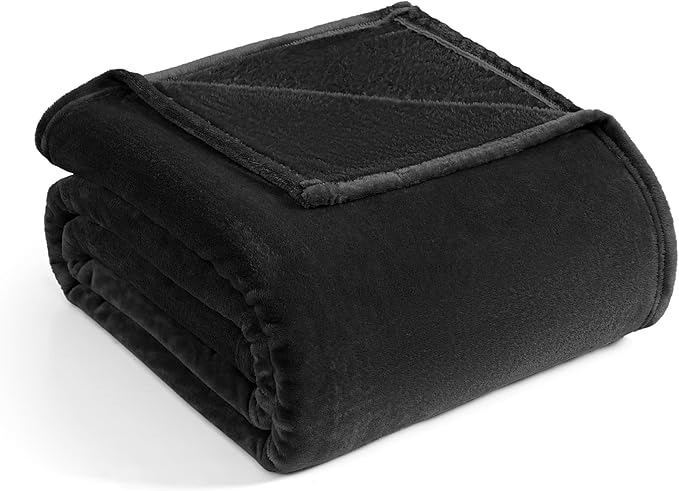 Casa Platino Queen Size Blanket – Lightweight & Warm Fleece Throw 90x90 – Soft Flannel Blanket for Bed, Couch or Living Room – Black