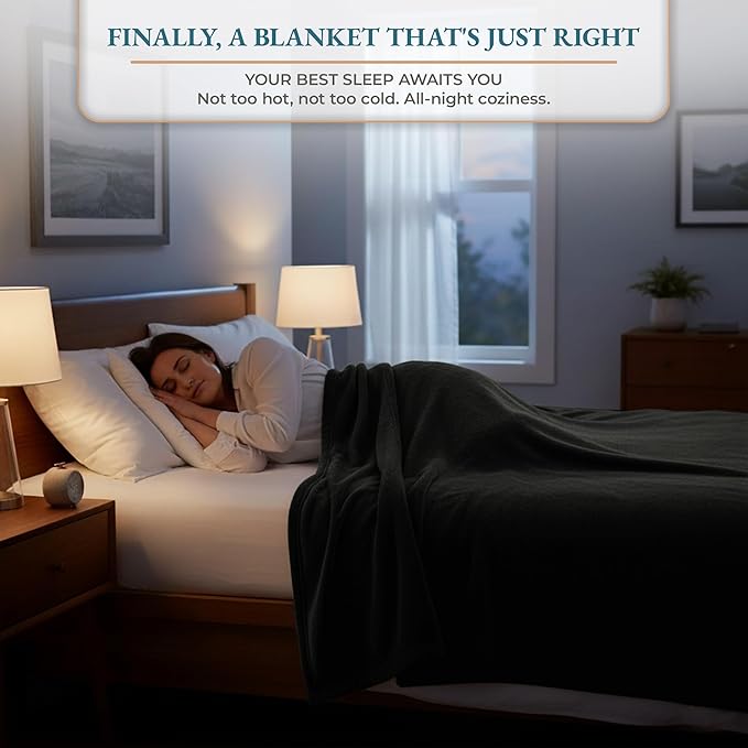 Casa Platino King Blanket – Black Fleece Throw 108x90 for Bed, Couch or Guest Room – Lightweight & Cozy Flannel Blanket – All Season Use