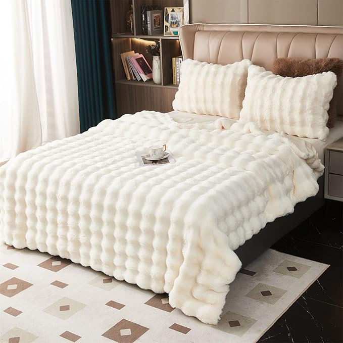 Fluffy Blanket White - Soft Throw Blanket for Couch, Fuzzy Plush Rabbit Faux Fur Blanket, Cute Cozy Blankets for Women, Thick Bubble Blankets for Bed Sofa Bedroom Living Room - 71" x 90"