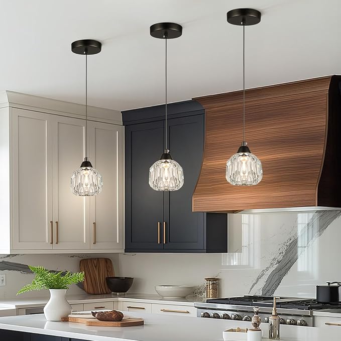 Crystal Chandeliers for Dining Room Lights Fixture Over Table, 1-Light Black Modern Pendant Light Fixture，Crystal Pendant Lighting for Kitchen Island Bathroom Bar
